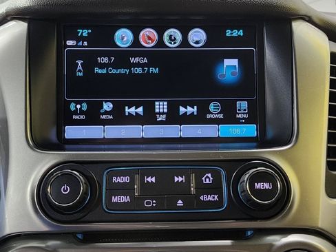 Used 2018 Chevrolet Suburban Premier AWD/4WD image 22