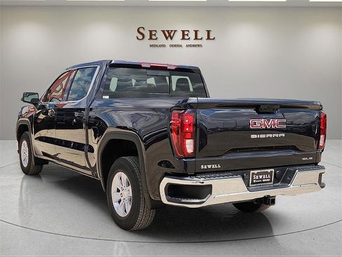 New 2026 GMC Sierra 1500 SLE w/ Preferred Package image 3