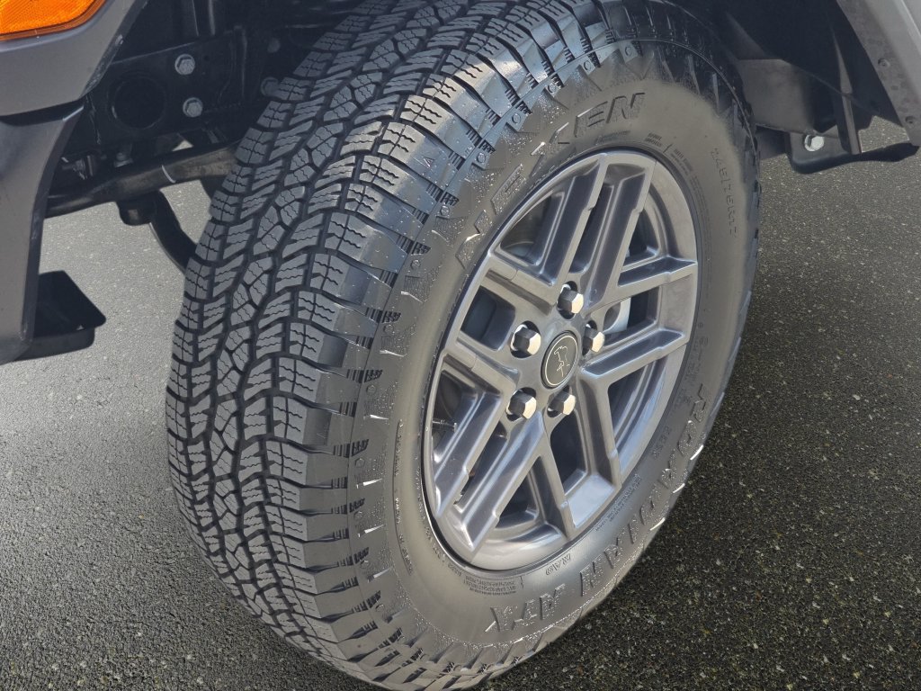 Used 2026 Jeep Wrangler Unlimited Sport AWD/4WD image 33