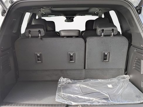 New 2025 Buick Enclave Sport Touring w/ Super Cruise Package image 6