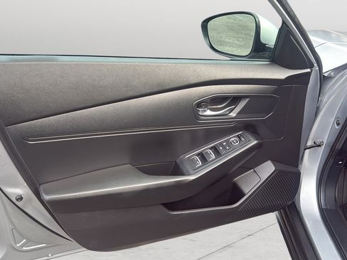 Used 2024 Honda Accord LX image 10