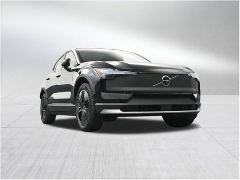 New 2026 Volvo EX30 Cross Country Ultra AWD/4WD image 27