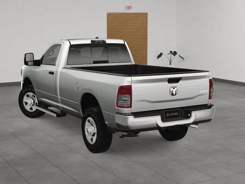 New 2023 RAM 2500 Tradesman image 4