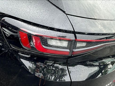 Used 2021 Volkswagen ID.4 Pro S image 27