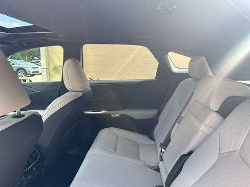 Used 2025 Lexus RX 350 Premium Plus FWD image 18