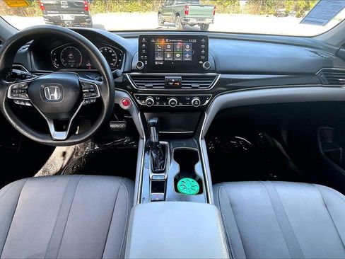 Used 2019 Honda Accord EX image 8