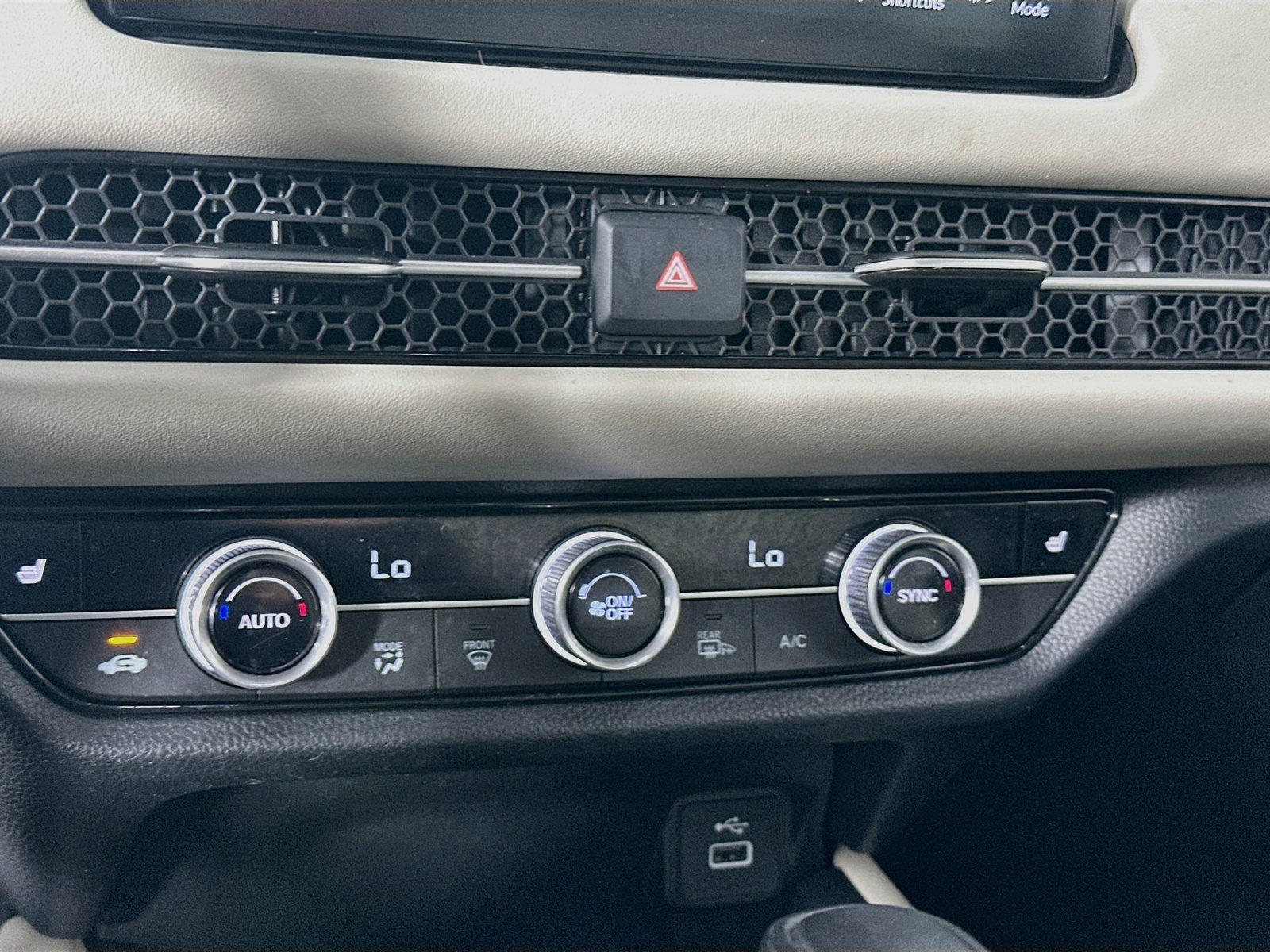 Used 2024 Honda HR-V EX-L image 15