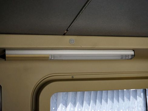 Used 2000 Volkswagen Eurovan Camper FWD image 55