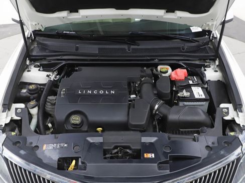 Used 2015 Lincoln MKS AWD w/ Equipment Group 101A image 27