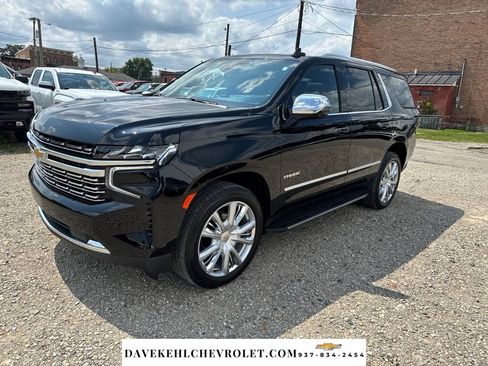 Used 2024 Chevrolet Tahoe Premier AWD/4WD image 1