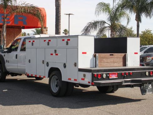 Used 2015 Ford F550 4x4 Crew Cab Super Duty image 7