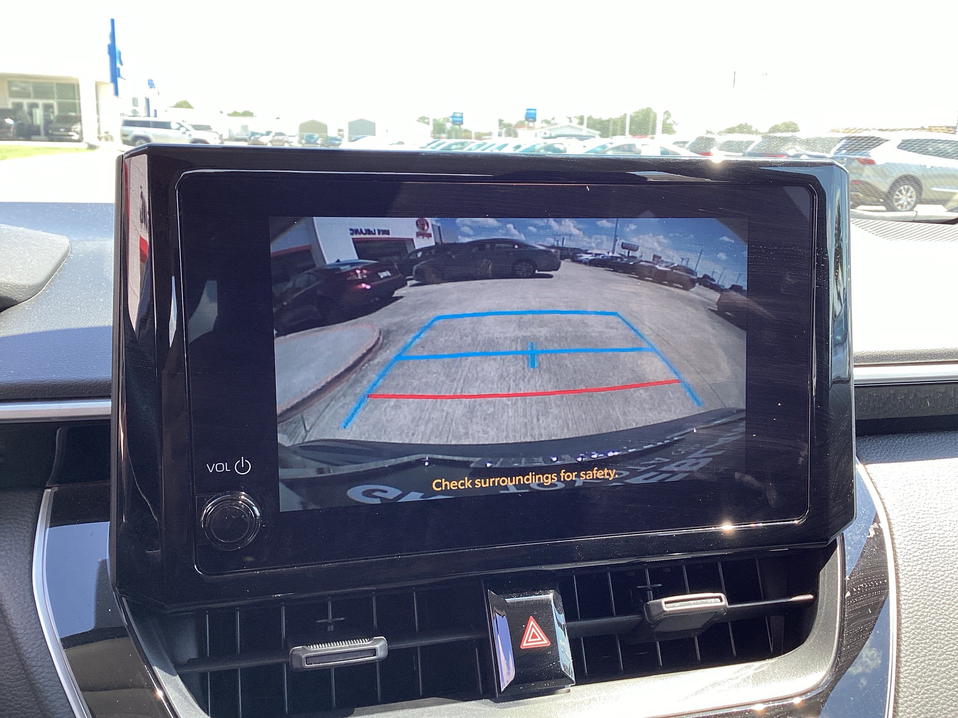 Used 2026 Toyota Corolla LE FWD image 17