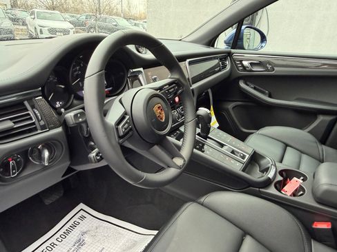 New 2026 Porsche Macan GTS image 16