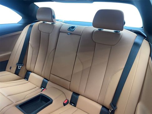 Used 2025 BMW 230i Coupe w/ M Sport Package image 34