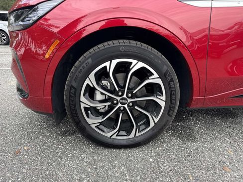 New 2026 Lincoln Nautilus Reserve AWD/4WD image 10
