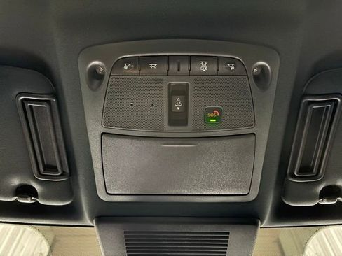 Used 2021 Nissan Armada SL w/ Midnight Edition Package image 28