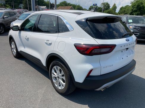 Used 2023 Ford Escape Active w/ Cold Weather Package image 6