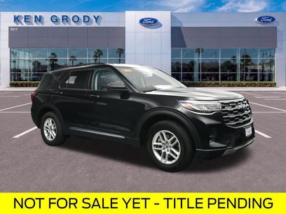 Used 2025 Ford Explorer Active