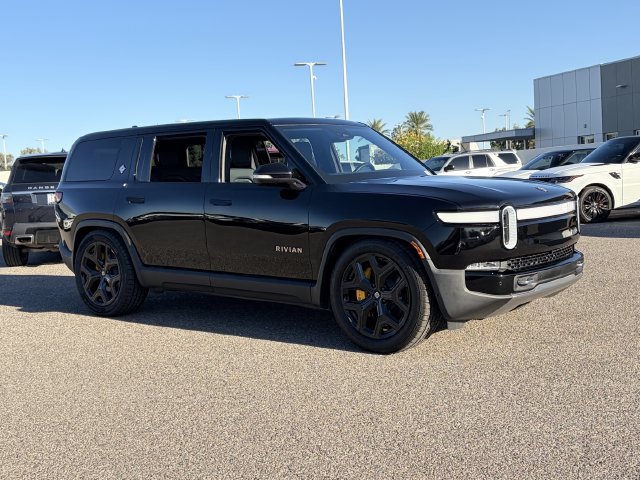 Used 2023 Rivian R1S Adventure Quad AWD/4WD image 4