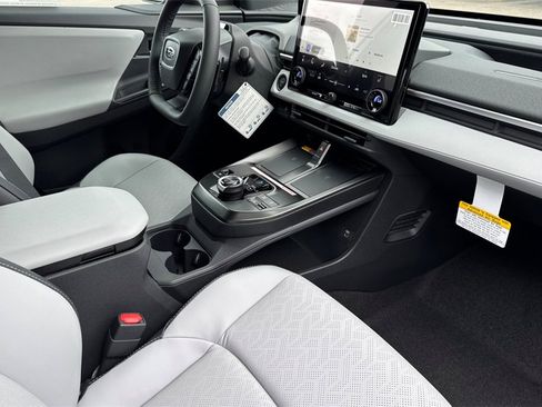 New 2026 Subaru Solterra Limited XT image 20