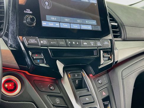Used 2023 Honda Odyssey Sport image 15