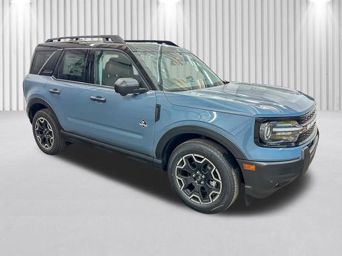 New 2026 Ford Bronco Sport Outer Banks w/ Outer Banks Tech Package+ AWD/4WD image 2
