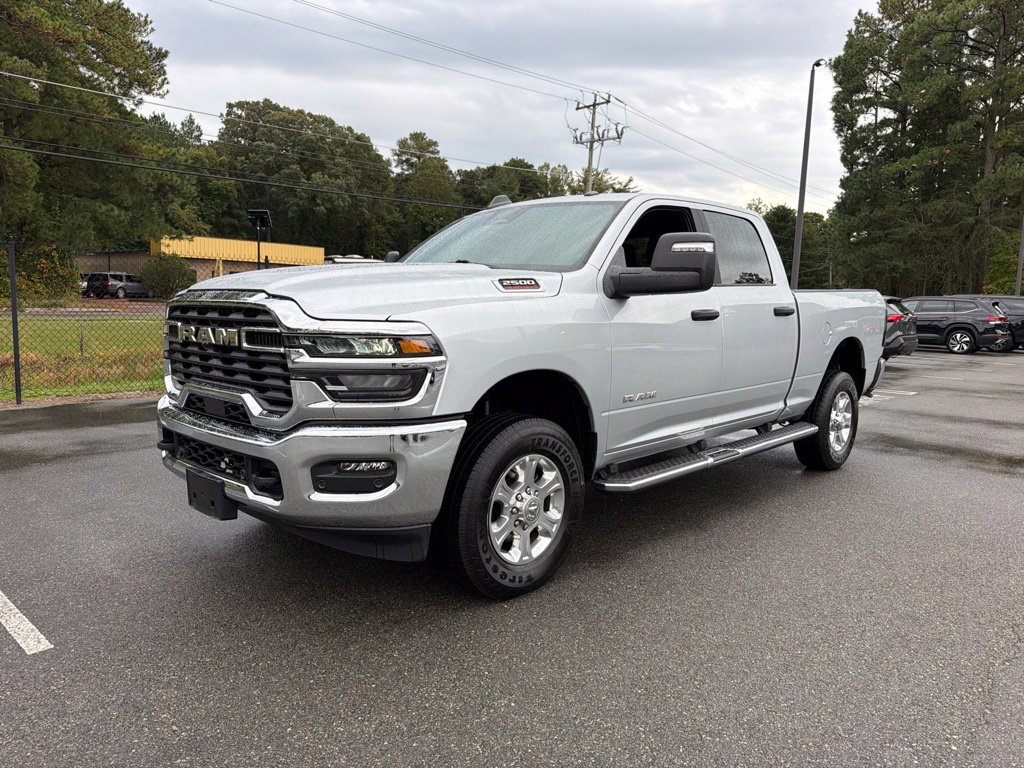 Used 2026 RAM 2500 Big Horn AWD/4WD image 2