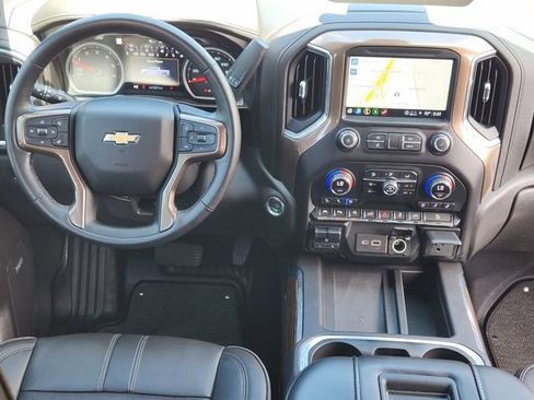 Used 2021 Chevrolet Silverado 1500 High Country w/ Technology Package AWD/4WD image 27