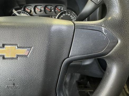 Used 2018 Chevrolet Silverado 2500 W/T w/ Snow Plow Prep Package image 14