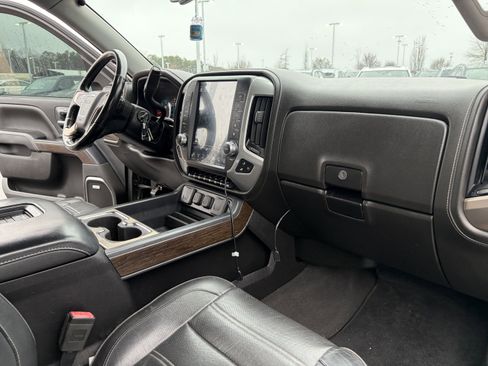 Used 2018 GMC Sierra 1500 Denali w/ Denali Ultimate Package image 29