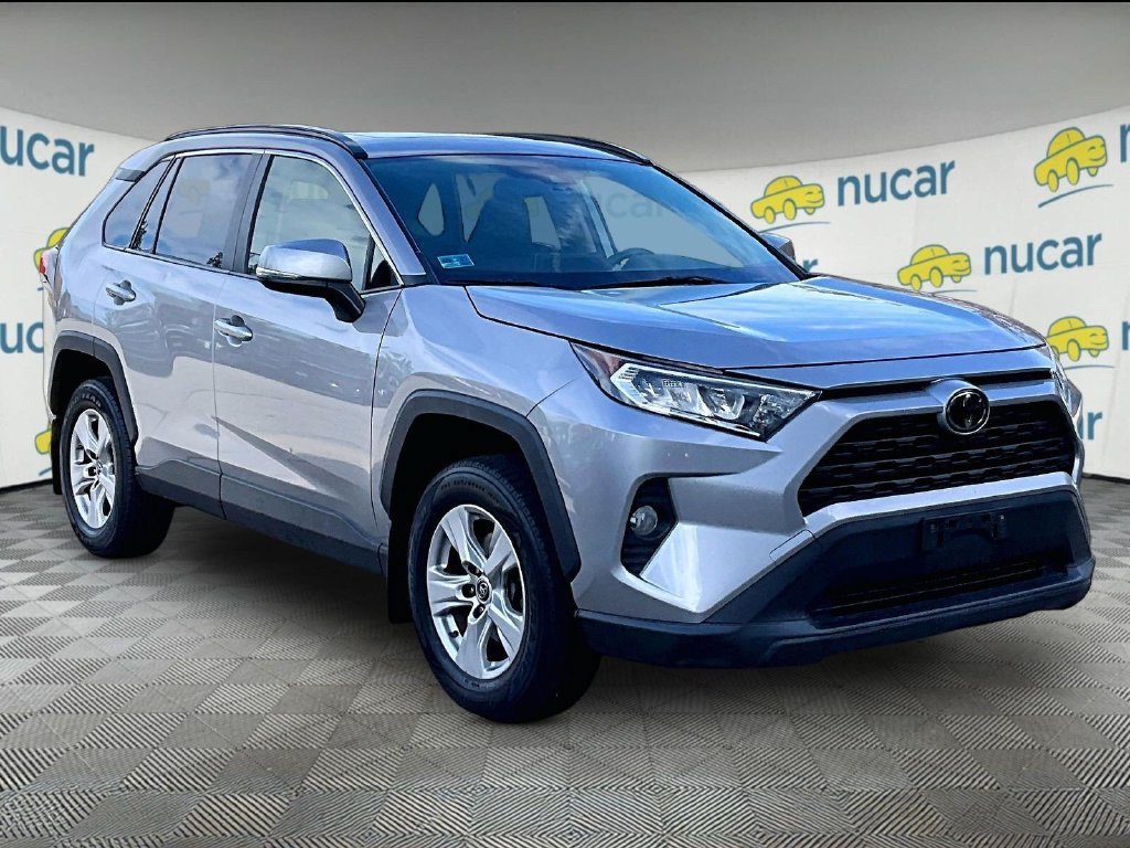 Used 2019 Toyota RAV4 XLE w/ Convenience Package AWD/4WD image 1