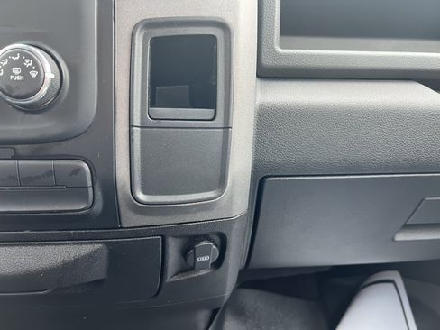 Used 2019 RAM 1500 Express image 23
