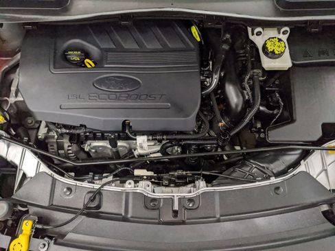 Used 2017 Ford Escape SE image 21