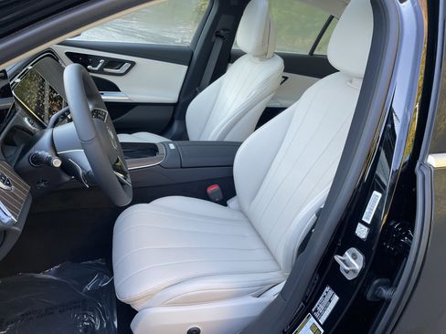 New 2026 Mercedes-Benz E 350 Sedan image 21