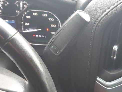 Used 2020 GMC Sierra 3500 SLT w/ SLT Convenience Package image 16