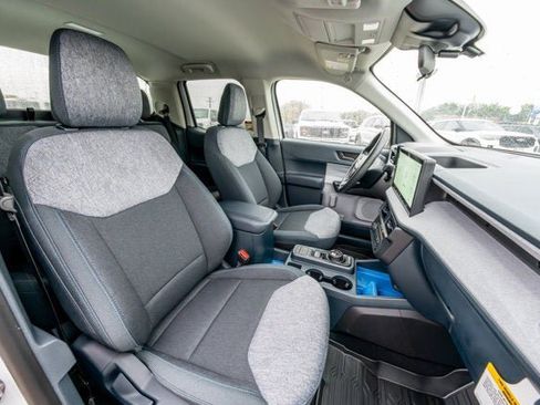 New 2025 Ford Maverick XLT image 63