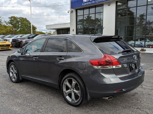 Used 2014 Toyota Venza Limited image 10