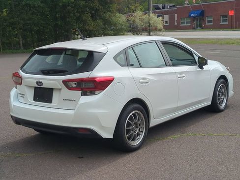 Used 2022 Subaru Impreza 2.0i AWD/4WD image 8