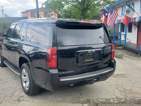 Used 2016 Chevrolet Suburban LTZ image 5
