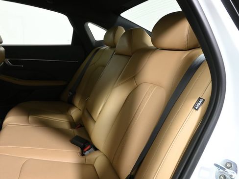 Used 2020 Hyundai Sonata Limited FWD image 6