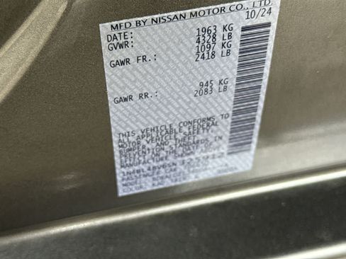 Used 2025 Nissan Altima 2.5 S FWD image 29