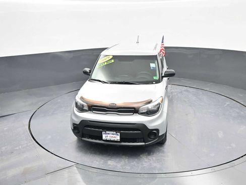 Used 2019 Kia Soul image 24