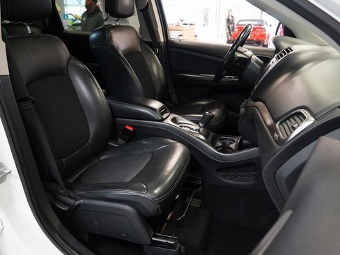 Used 2020 Dodge Journey Crossroad image 32