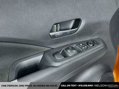 Used 2023 Nissan Kicks SV FWD image 17
