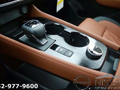 New 2026 Nissan Rogue Platinum w/ Platinum Premium Package AWD/4WD image 20