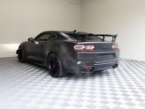 Used 2021 Chevrolet Camaro ZL1 image 18