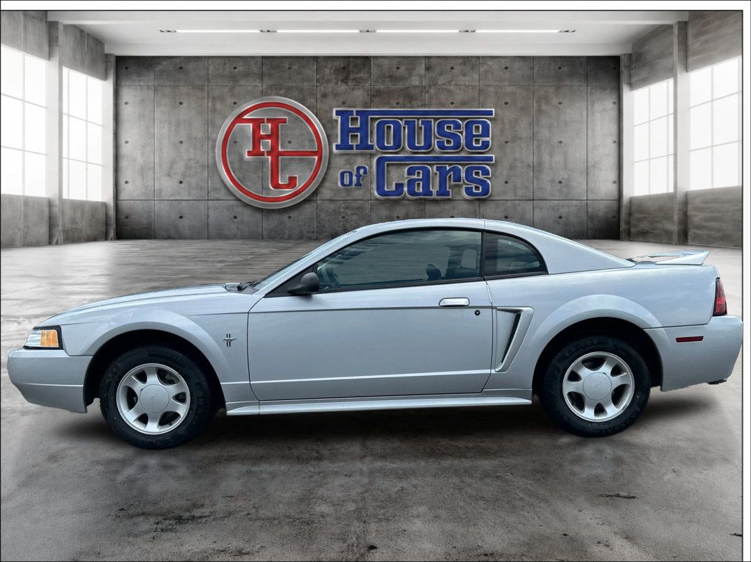 Used 2000 Ford Mustang Coupe RWD image 8