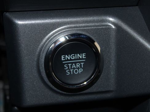 New 2026 Ford F150 XLT image 39