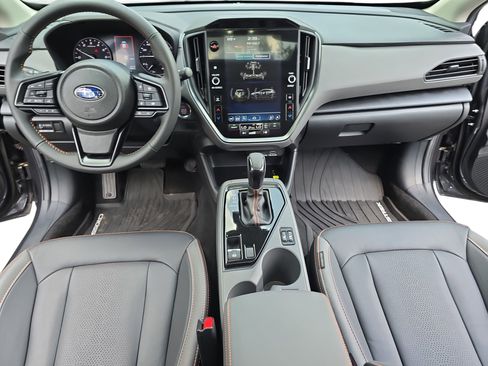 Used 2024 Subaru Crosstrek 2.5i Limited AWD/4WD image 9