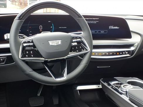 New 2026 Cadillac Lyriq Sport image 5